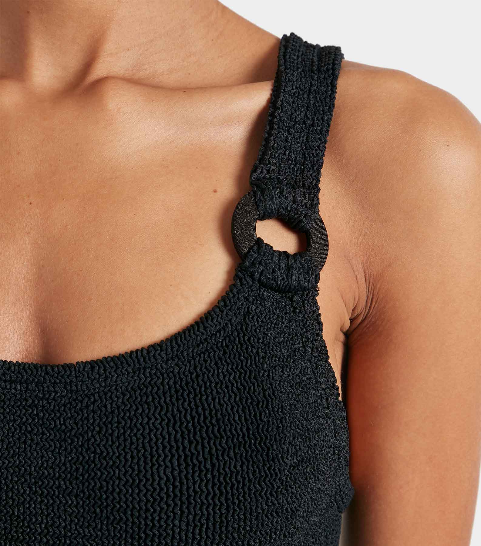 Domino Swim With Tonal Hoops - Black