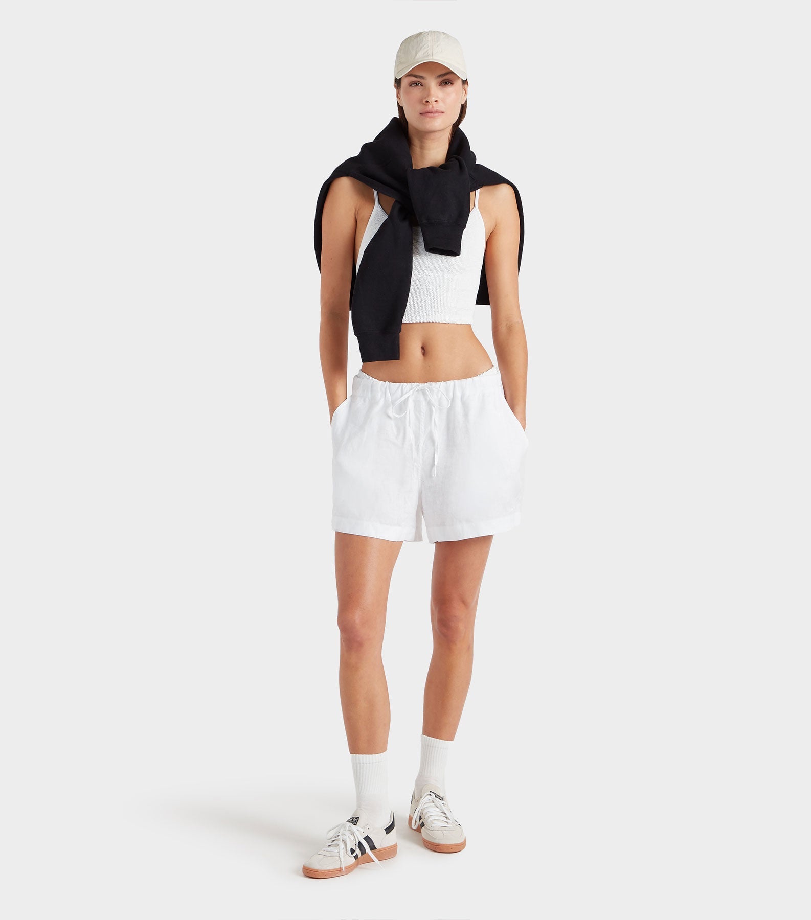 Embroidered Linen Shorts - White